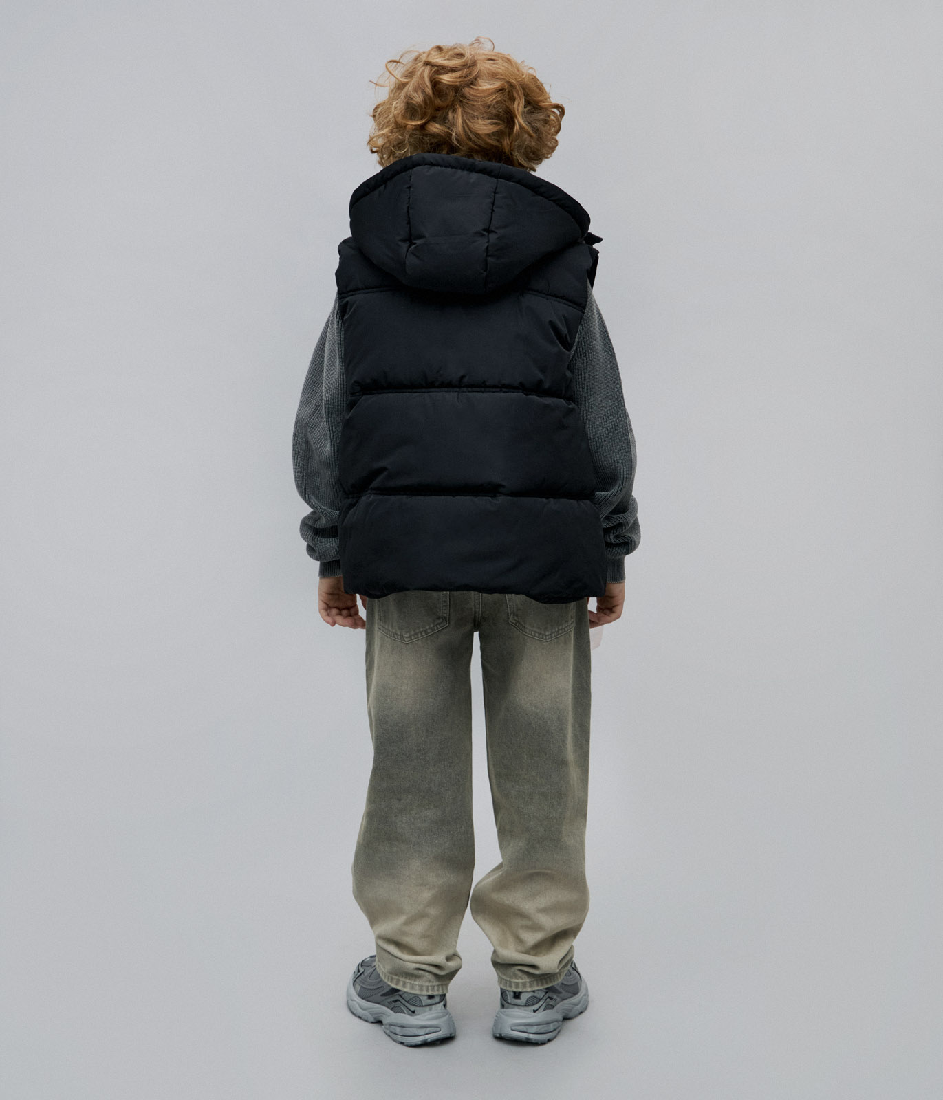 BOYS Padded vest/Детский утепленный жилет /SS25TKB003