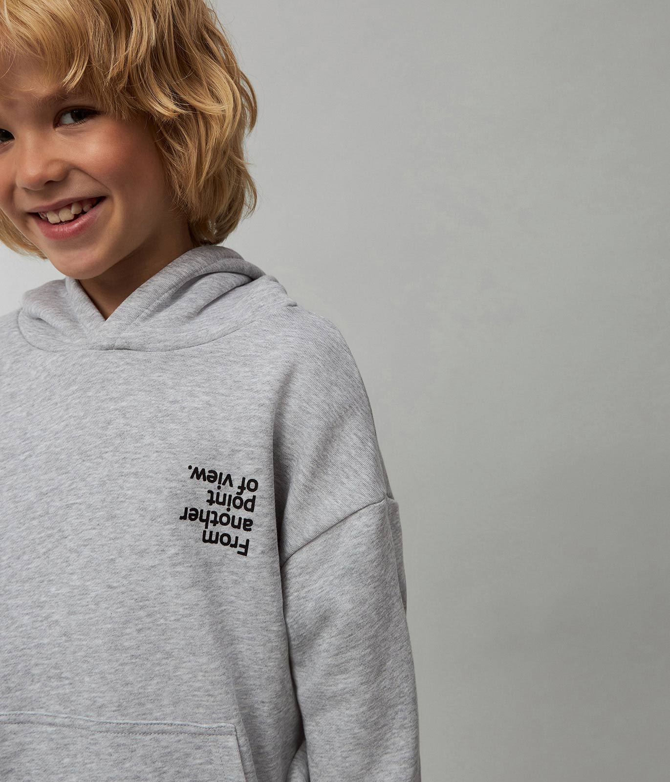 BOYS Sweat hoody/ Джемпер детский/SS24TKB038